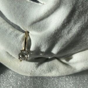 Elegant Gold engagement ring cz Women's